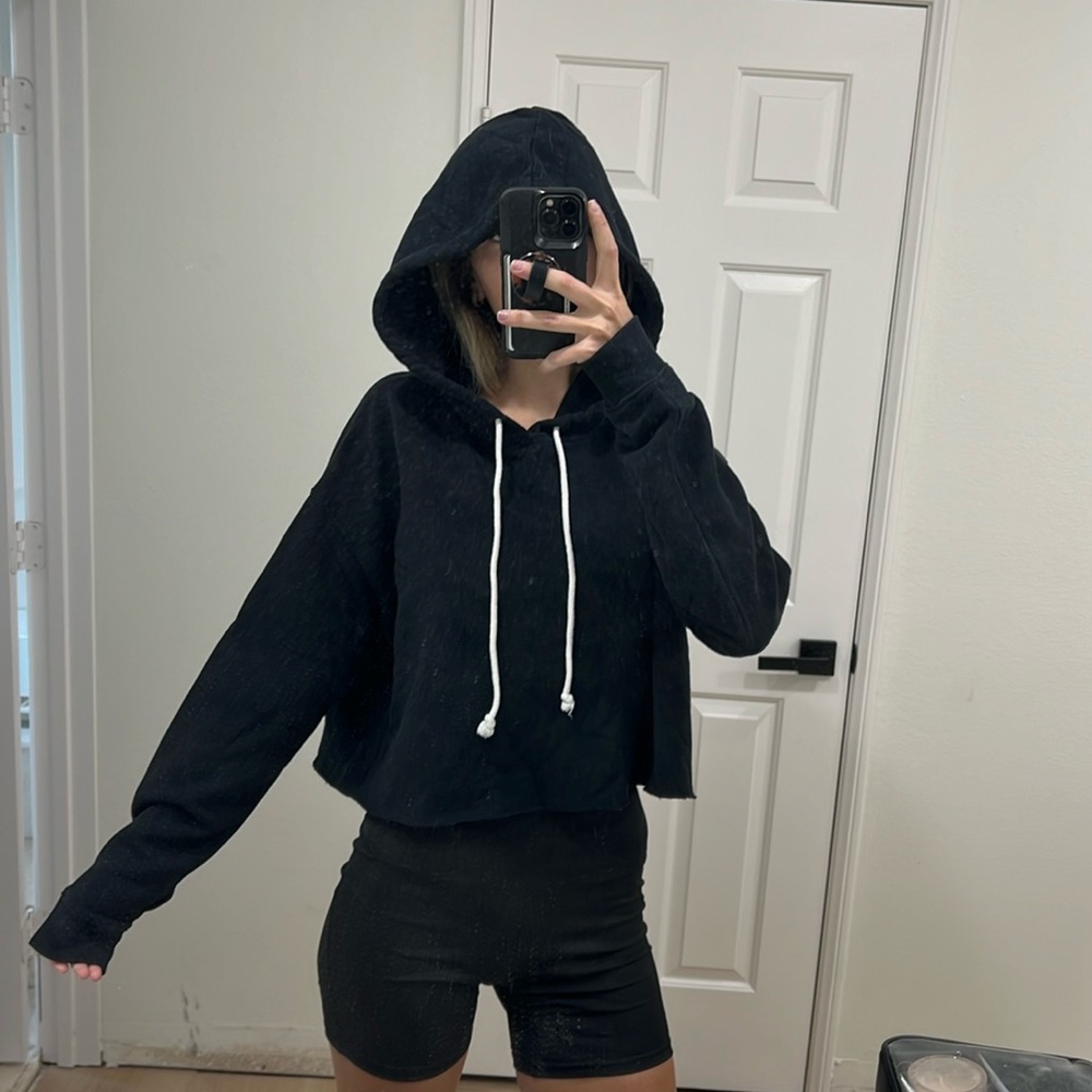 Cropped hoodie